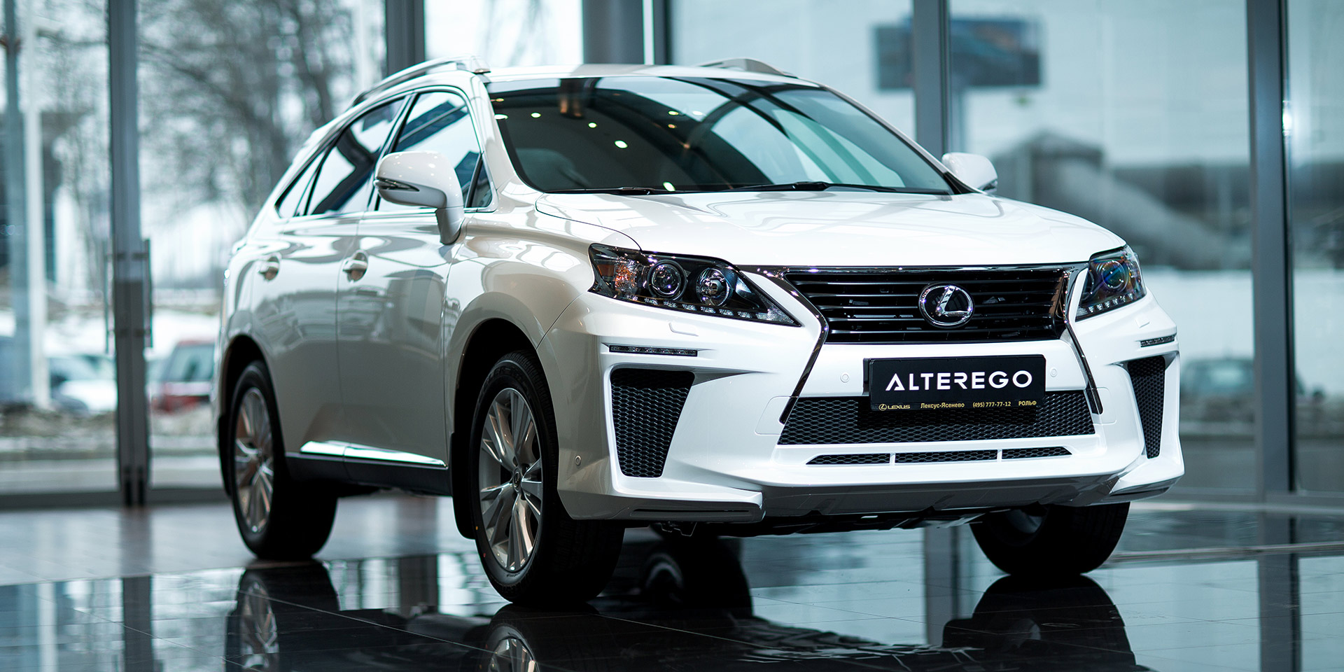 Lexus RX (AL10)